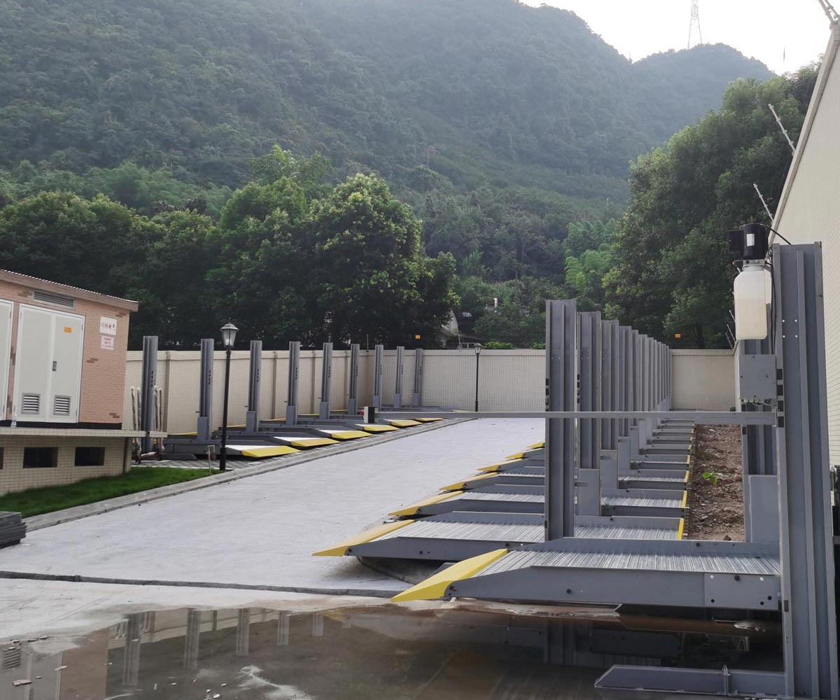 西畴两柱机械式立体停车设备回收