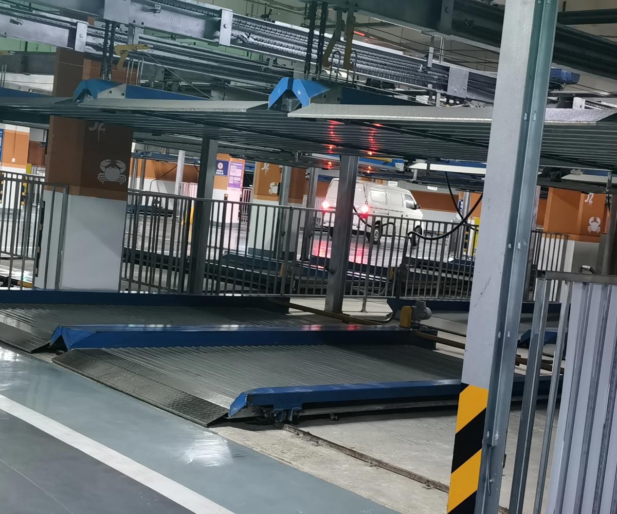 南涧升降横移机械式立体停车设备